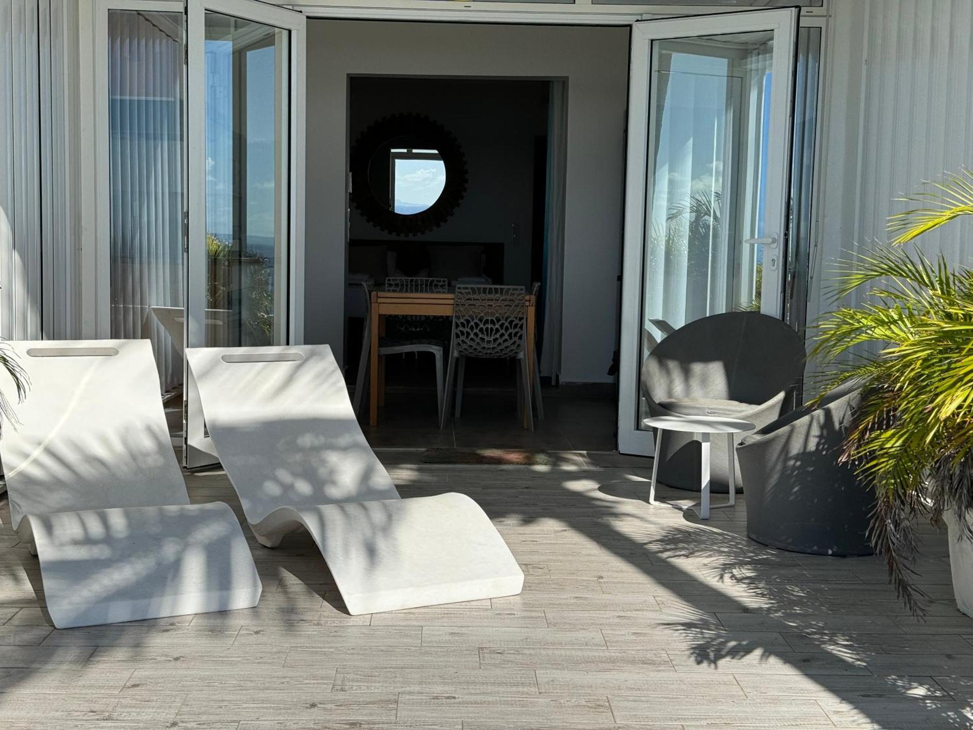 Moana Lodge Saint-Francois  Exteriör bild